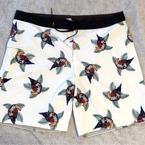 Men’s Vans Board-Shorts w/ Side Zip Pocket Size 36